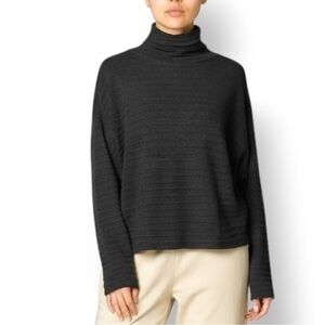 4/$20 The Limited Black Ribbed Cowl Neck Long Sleeve Cropped Top Size L